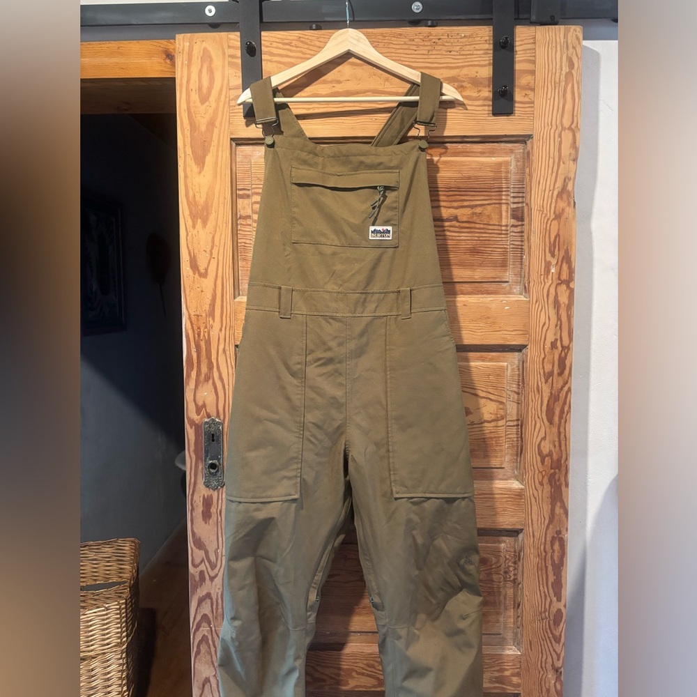 Burton Women’s Olive Ski/Snow Pants/Bibs size XL